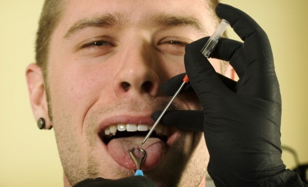 Cool Tongue Piercing Ideas and Care Info0031