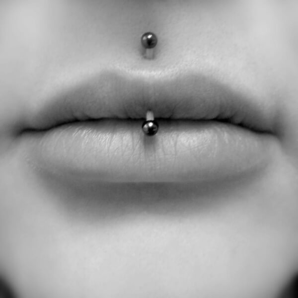 Cute Facial Piercings for Girls to Stand in VOUGUE0201