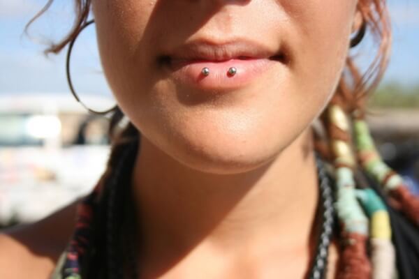 Cute Facial Piercings for Girls to Stand in VOUGUE0231