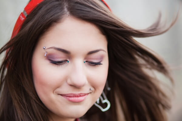 Cute Facial Piercings for Girls to Stand in VOUGUE0241