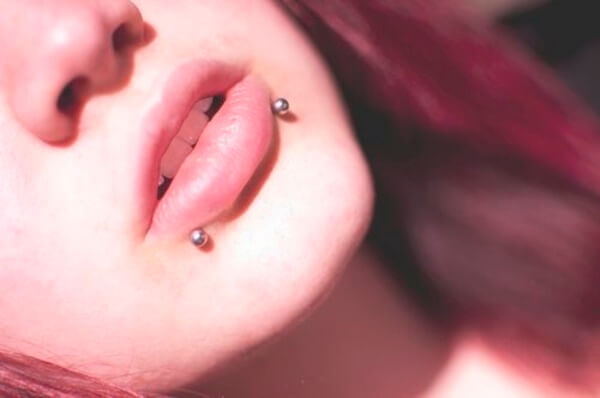 Cute Facial Piercings for Girls to Stand in VOUGUE0371