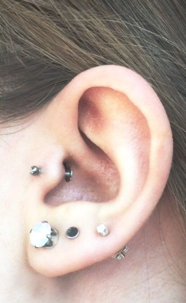 Different Cool Ear Piercings Ideas0091