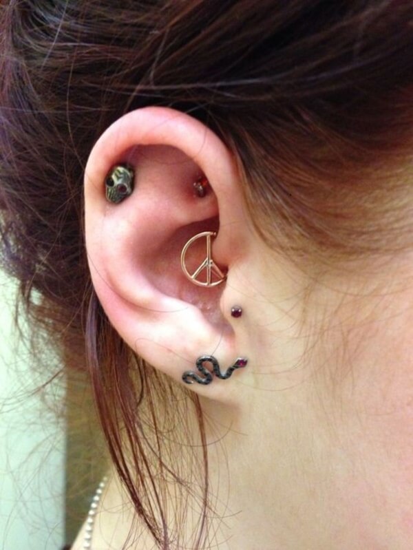 Different Cool Ear Piercings Ideas0331