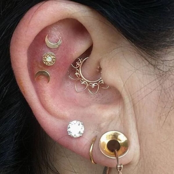 Different Cool Ear Piercings Ideas0351