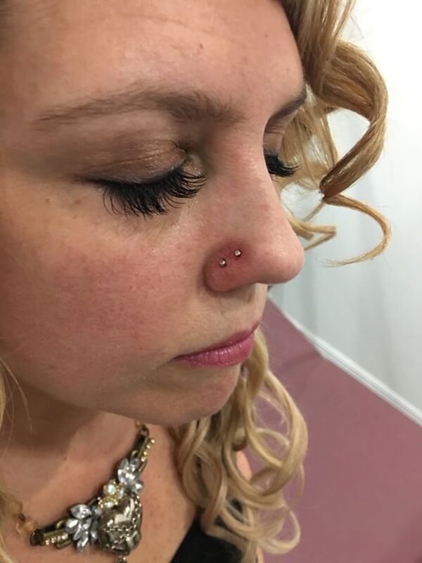 Double Nose Piercing (16)