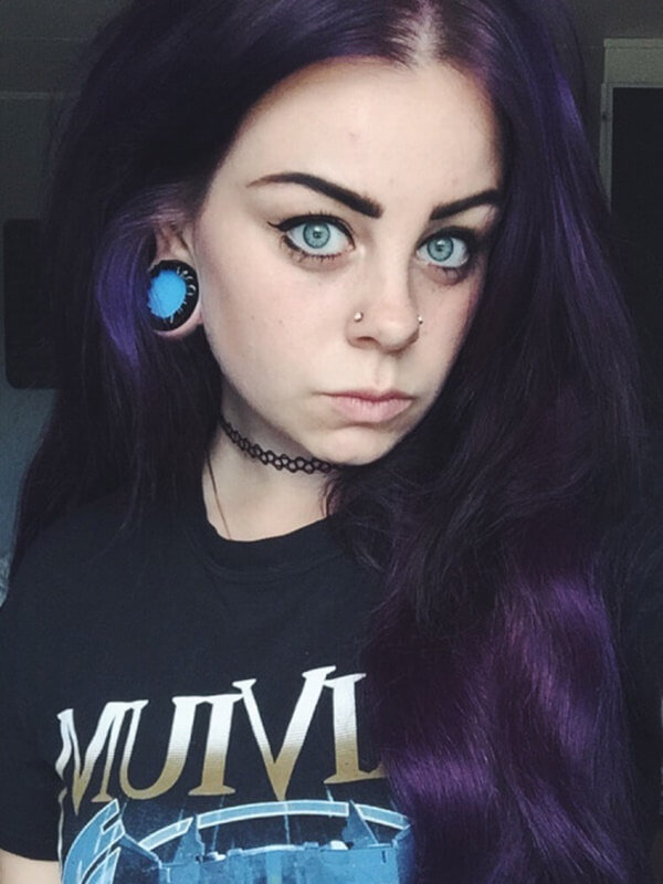 Double Nose Piercing (79)