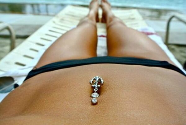 Navel Piercing designs19