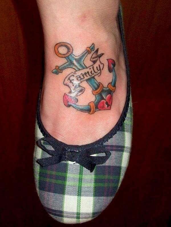 anchor-tattoo-designs-34