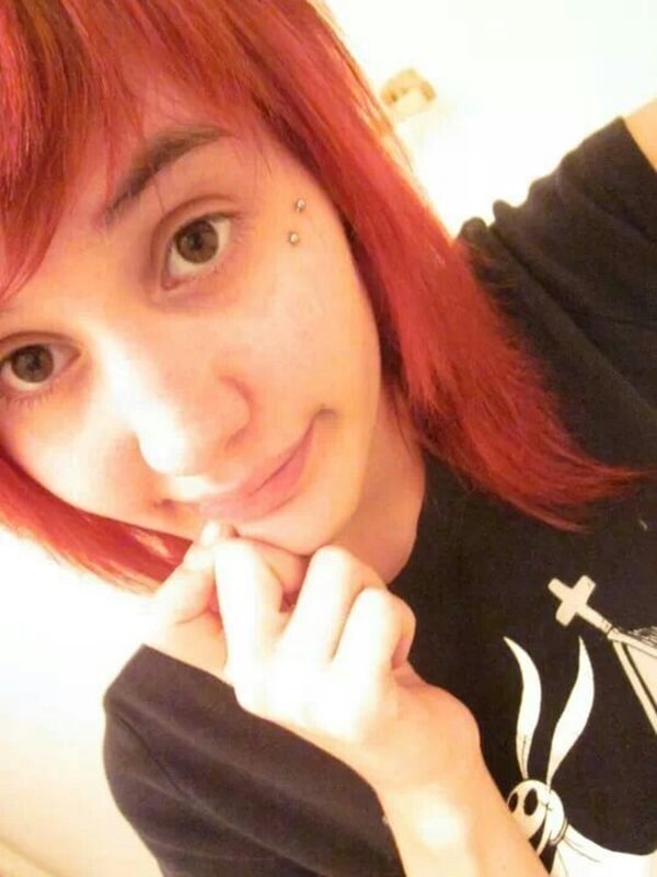 anti eyebrow piercing (6)