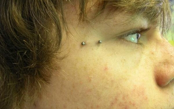 anti eyebrow piercing (84)