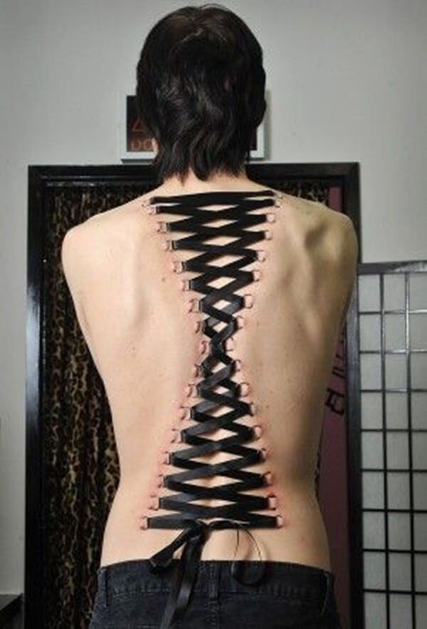 corset piercing (2)