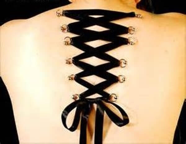 corset piercing (6)