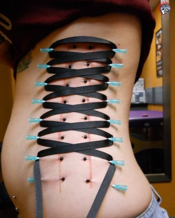 corset piercing (66)