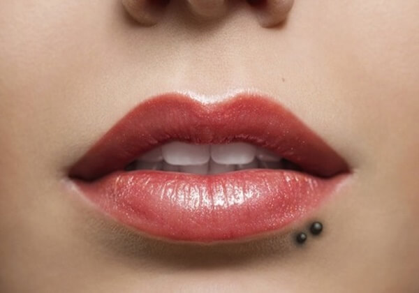 double lip piercing (76)