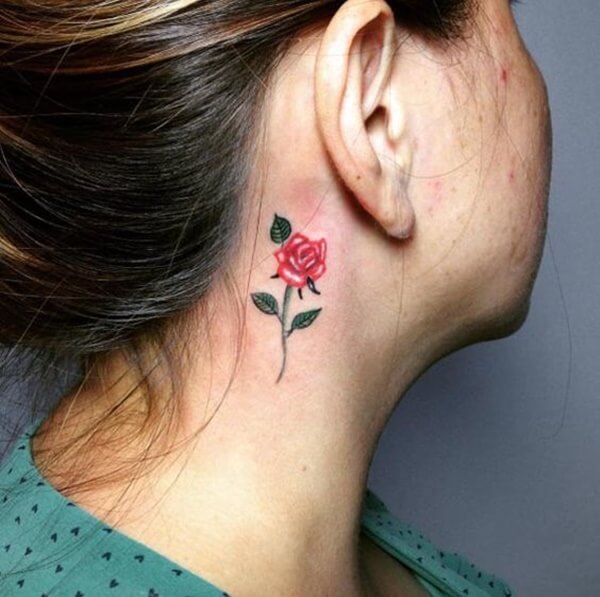 ear-tattoo-designs-ideas-23