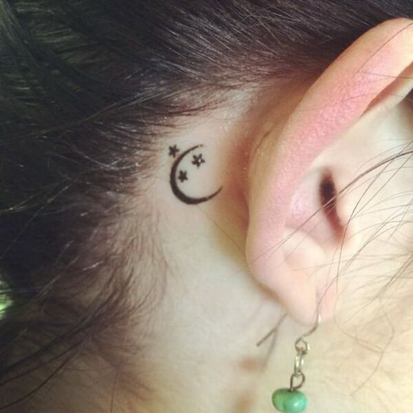 ear-tattoo-designs-ideas-37