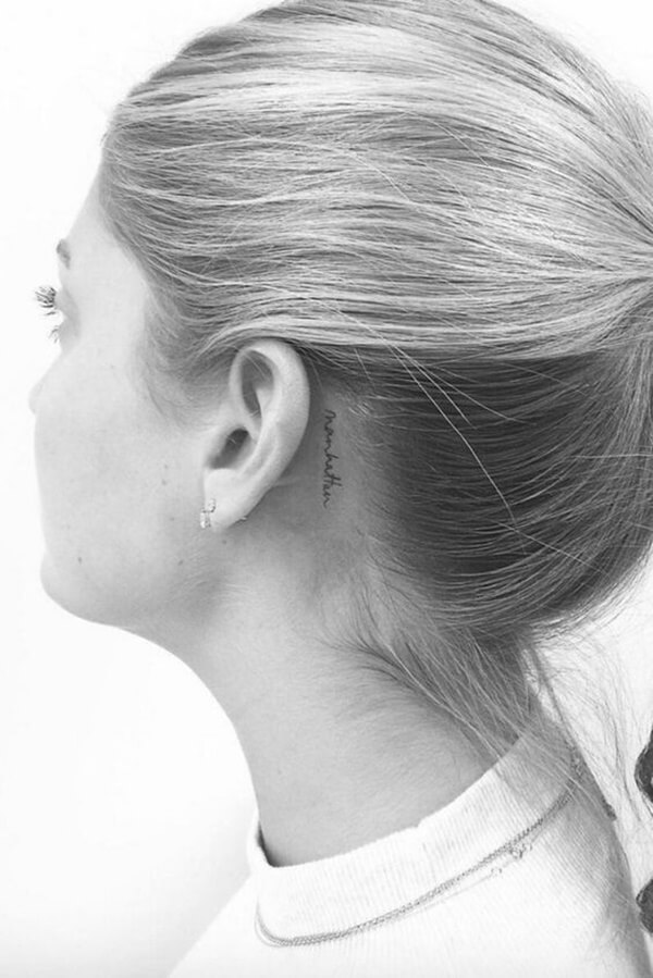 ear-tattoo-designs-ideas-52