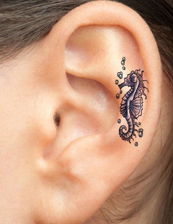 ear-tattoo-designs-ideas-57