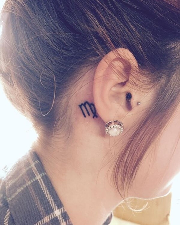 ear-tattoo-designs-ideas-60