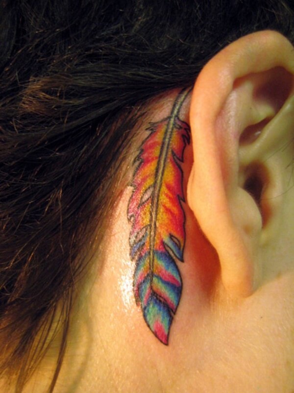 ear-tattoo-designs-ideas-64