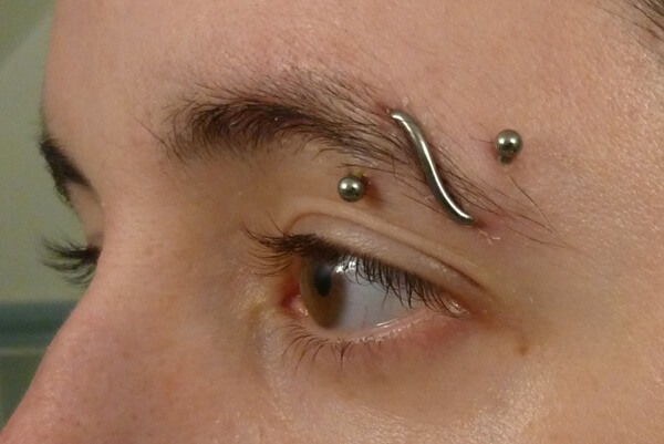 eyebrow piercing (77)