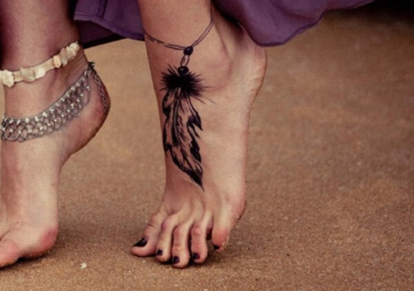 feather-tattoo-designs-31