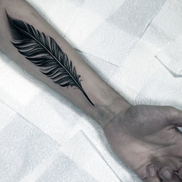 feather-tattoo-designs-36