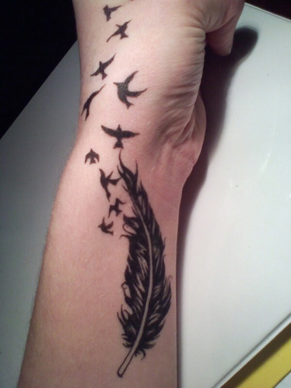 feather-tattoo-designs-46