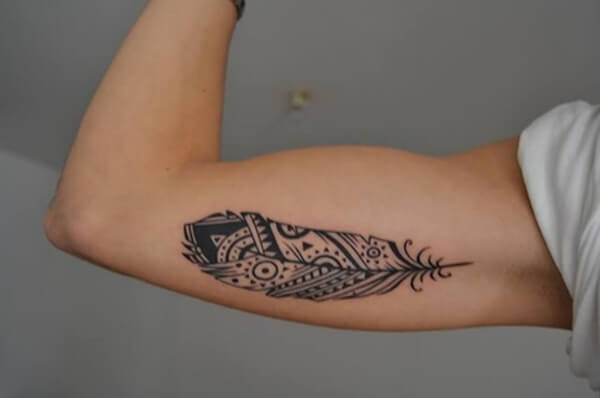 feather-tattoo-designs-71