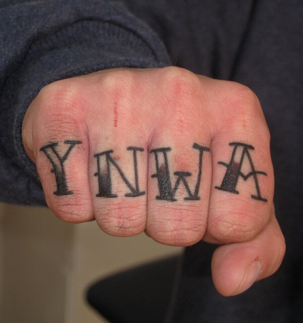 finger-tattoo-designs-41