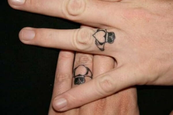 finger-tattoo-designs-47