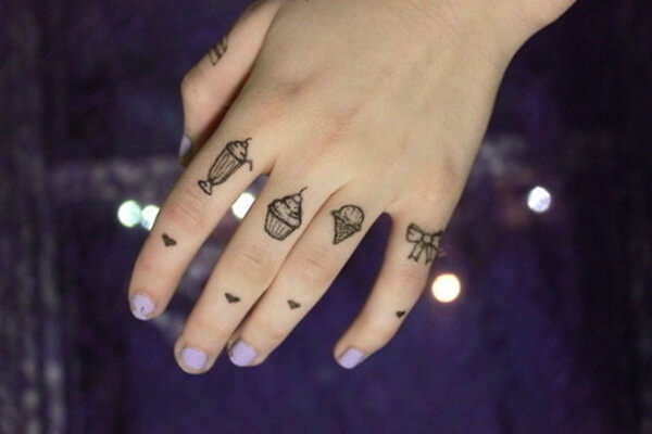 finger-tattoo-designs-53