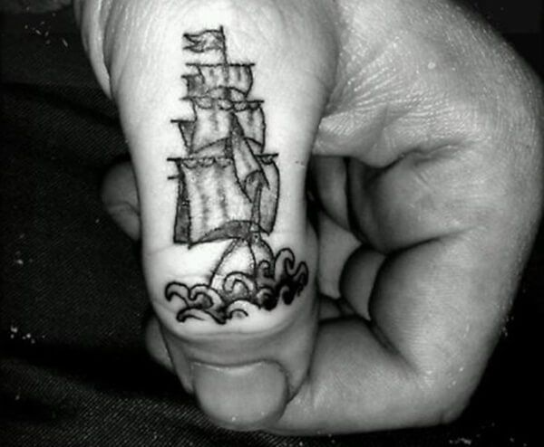 finger-tattoo-designs-54