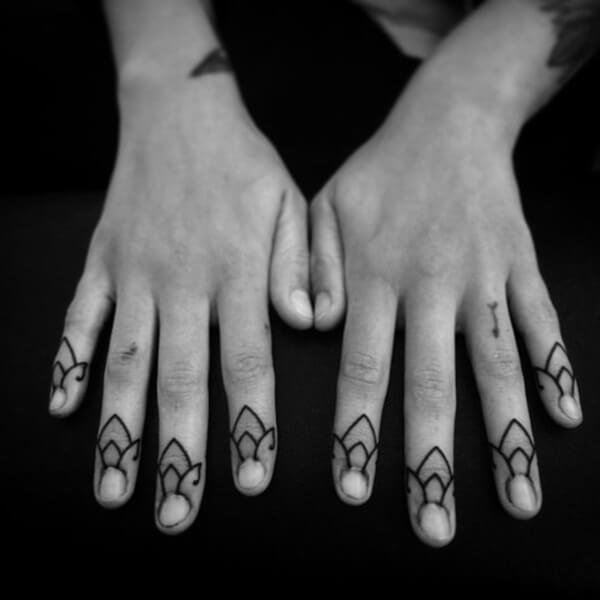 finger-tattoo-designs-72