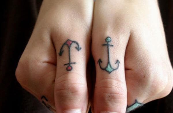 finger-tattoo-designs-99