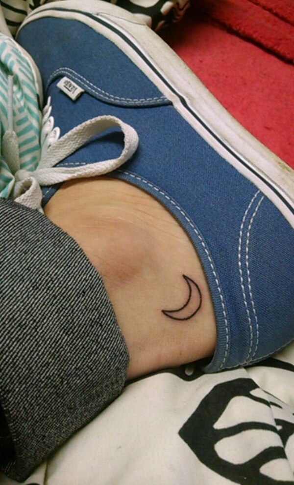 foot-tattoo-designs-42