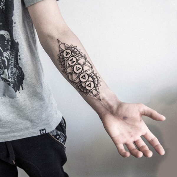 geometric-tattoo-designs-80