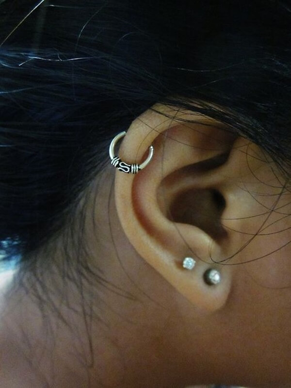 helix piercing (46)