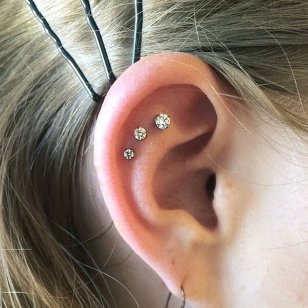 helix piercing (83)