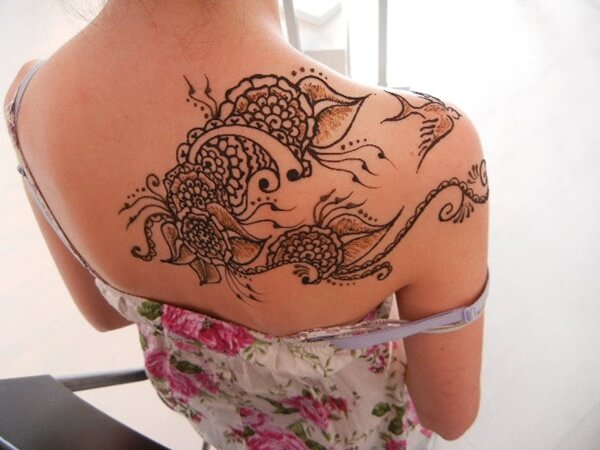 artifical tattoo designs,henna tattoo designs,mehndi tattoos,temporary henna tattoo designs,arabian henna tattoo design