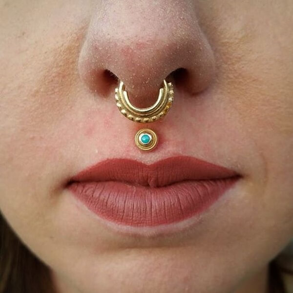 philtrum piercing (17)