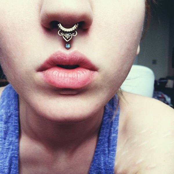 philtrum piercing (24)