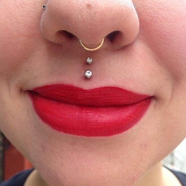 philtrum piercing (55)