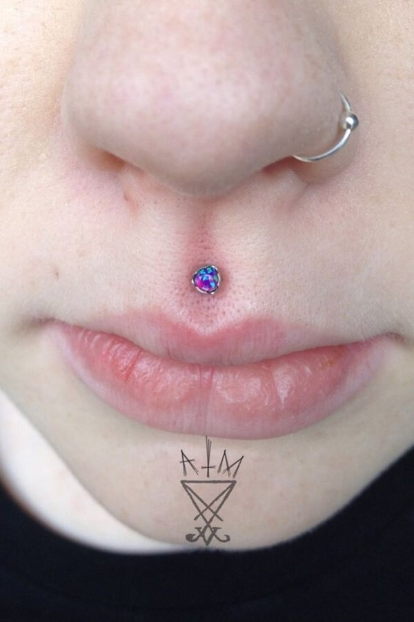 philtrum piercing (59)