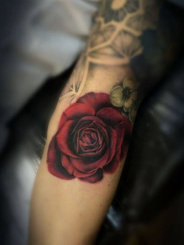 rose-tattoo-designs-16