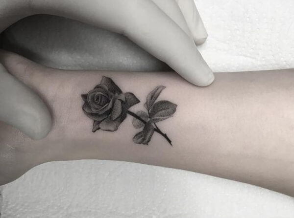 rose-tattoo-designs-50