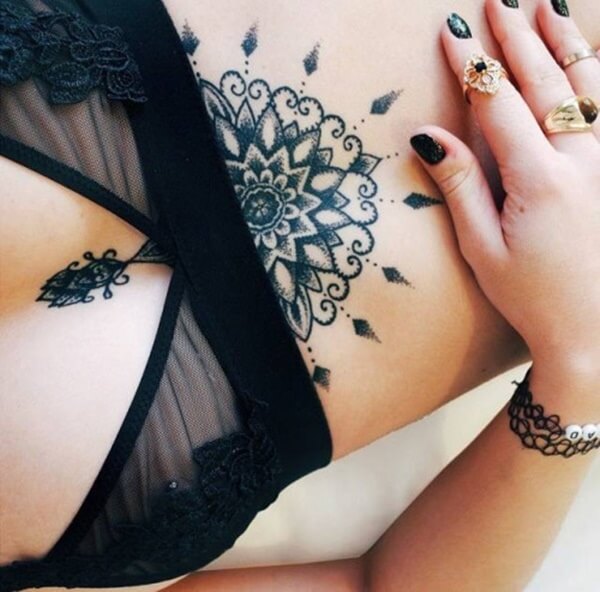 stomach-tattoos-ideas-57