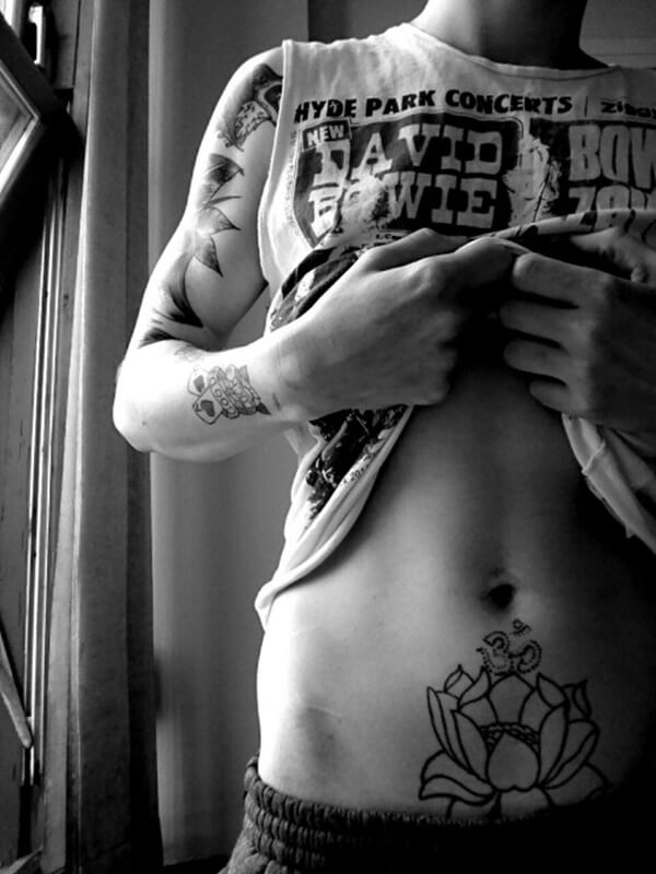 stomach-tattoos-ideas-64