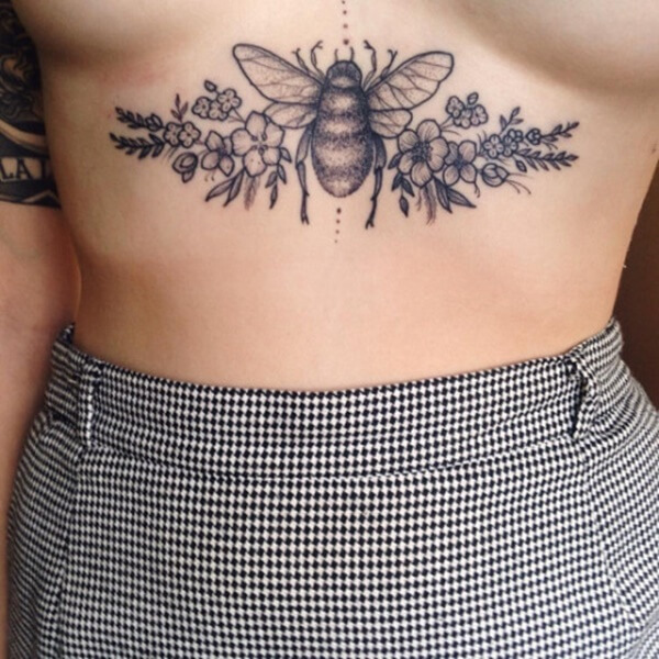 stomach-tattoos-ideas-67