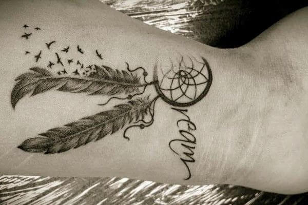 wrist tattoo designs (19)